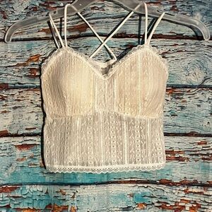 ⚜️”SUZY SHEIN” Elegant Lace White Crop Top⚜️